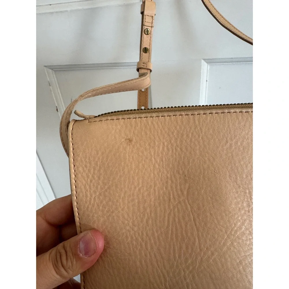 Madewell tan 